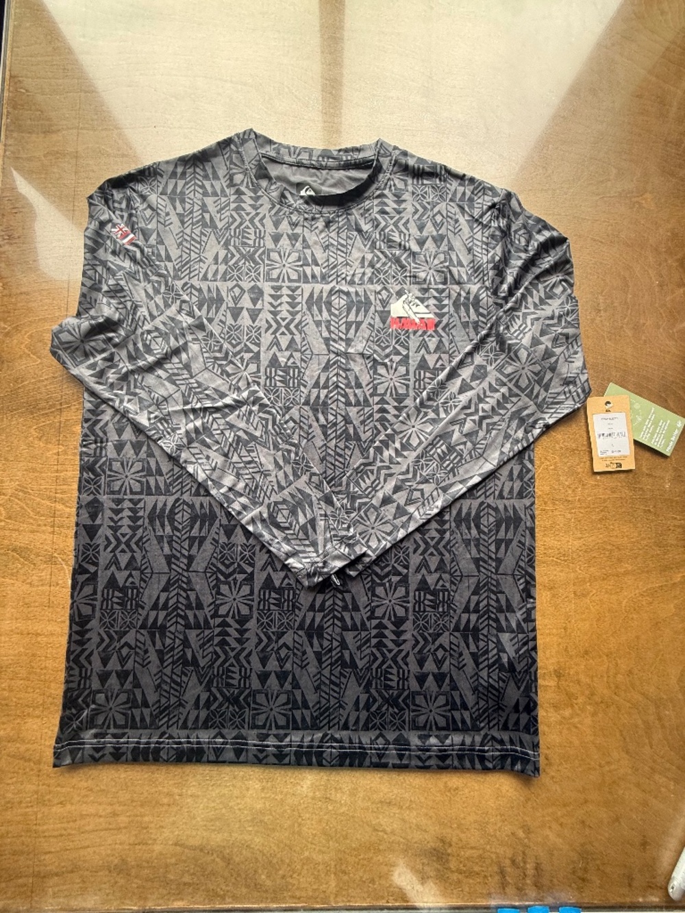 Quiksilver Hawaii Long Sleeve Surf Shirt Rash Guard Iron Gray L NWT